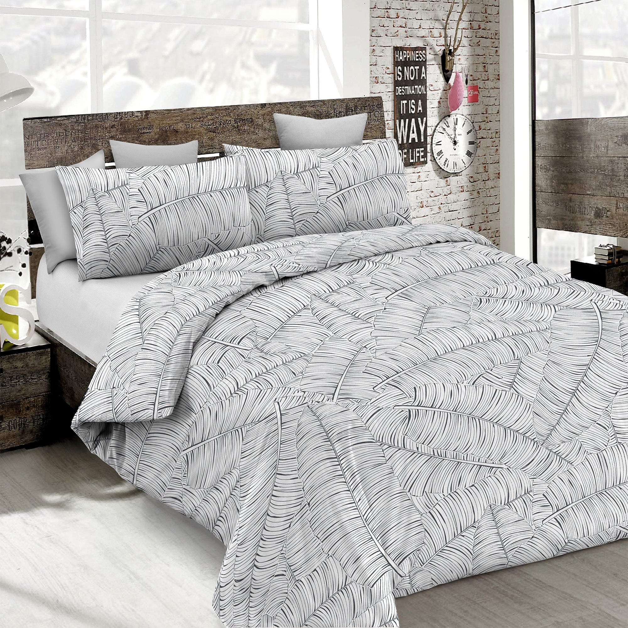 Smoke Monkeys Duvet Cover Set