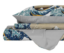 Load image into Gallery viewer, Hokusai &quot;The Great Wave off Kanagawa&quot; Double Duvet Cover Set
