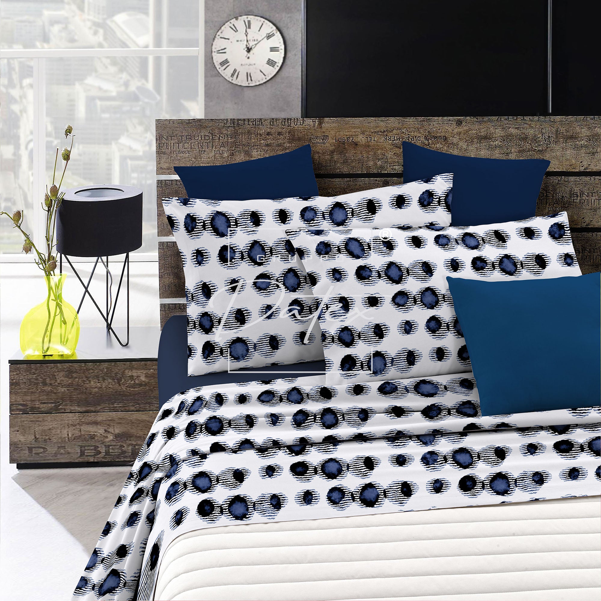 Optical bed set