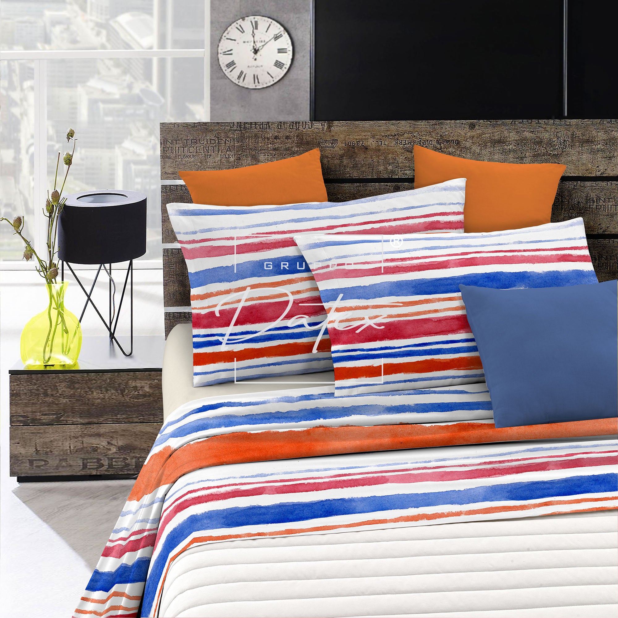 Stripe bed set