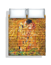 Carica l&#39;immagine nel visualizzatore di Gallery, Trapuntino Matrimoniale &quot;Bacio&quot; di Klimt 02
